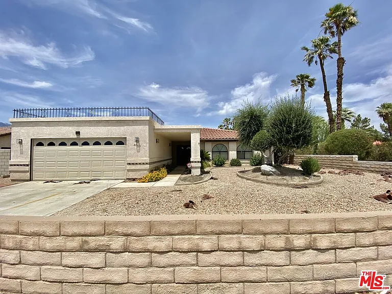 27205 Avenida Quintana — Photo 15