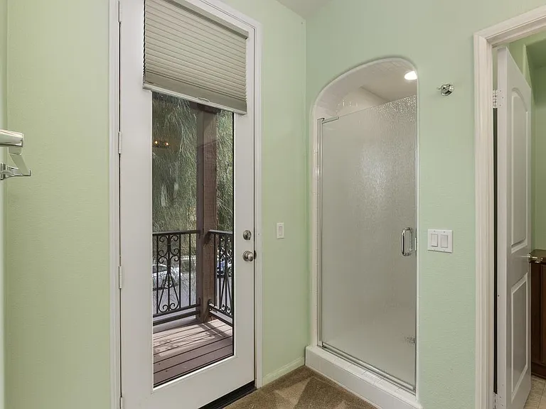 245 Paseo Gregario — Photo 10
