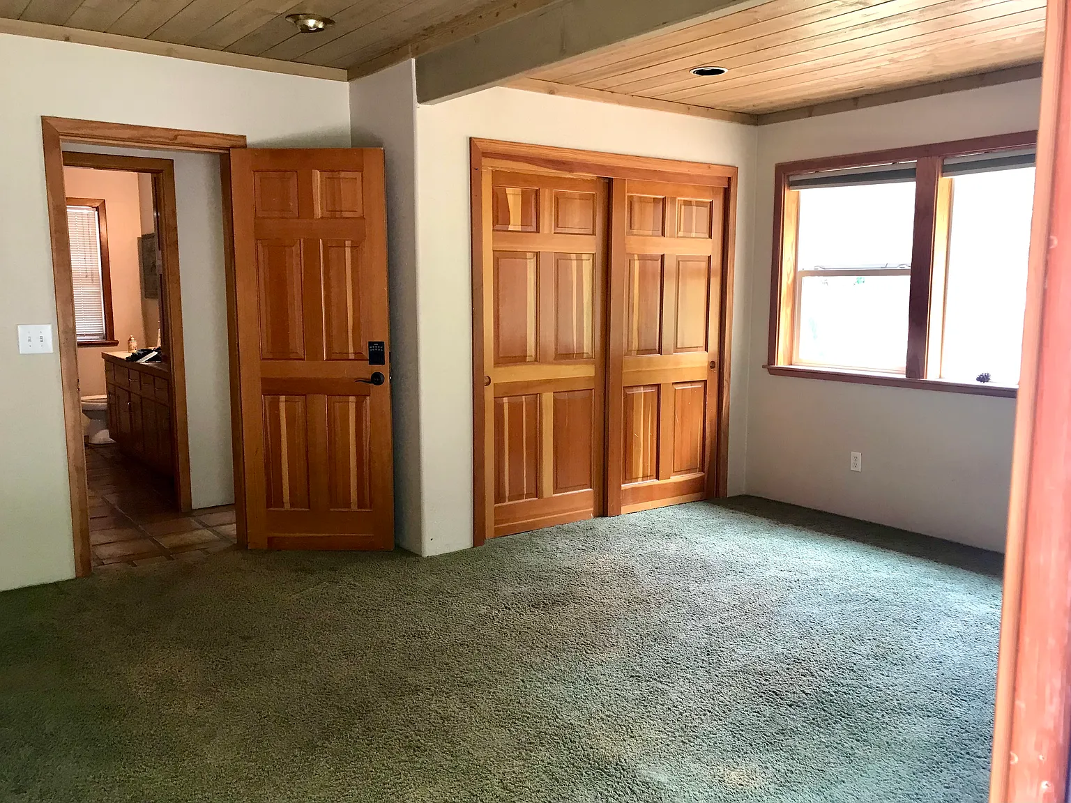2 bed, 1500 sqft, $1,200 — Photo 1