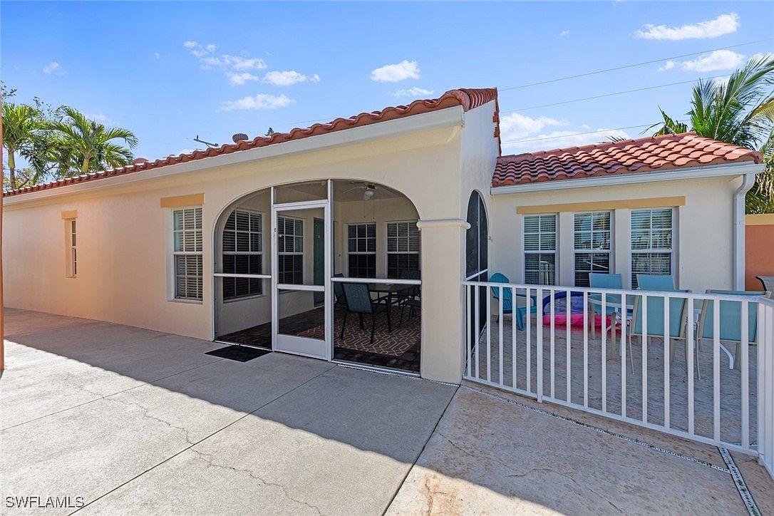 C_ページ 4546 SE 6th Pl APT E, Cape Coral, FL 33904 | Zillow