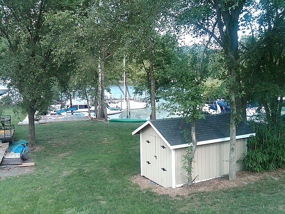 3rd image of 12535 Poplar Ln