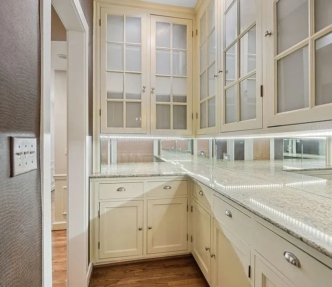 3100 N Sheridan Rd #4D — Photo 13