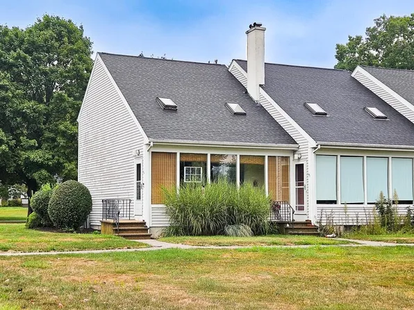 4 Greenfield Drive #A, Dover, NH 03820