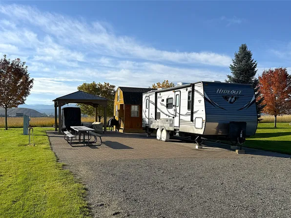 170 Kingfisher Loop, Eureka, MT 59917