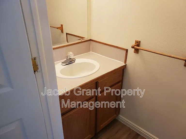 4946 Cole St #1 — Photo 9