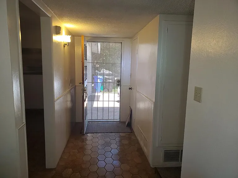 5348 Brockbank Pl — Photo 3
