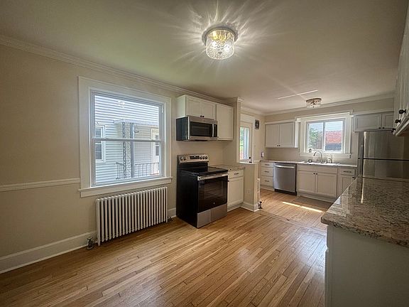 4th image of 1206 Federal St