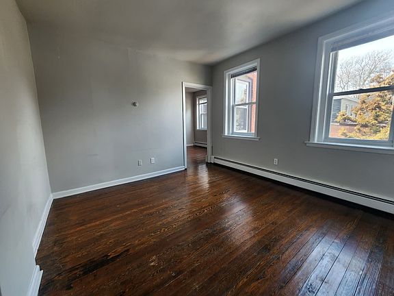 3rd image of 191 Wooster St #33D