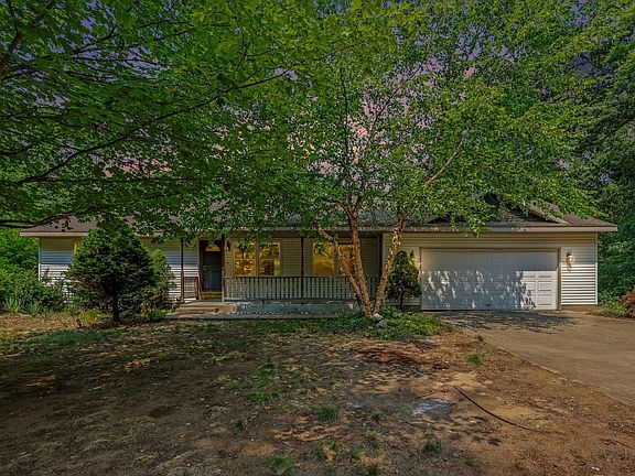 2nd image of 3748 S Sweet Lake Dr