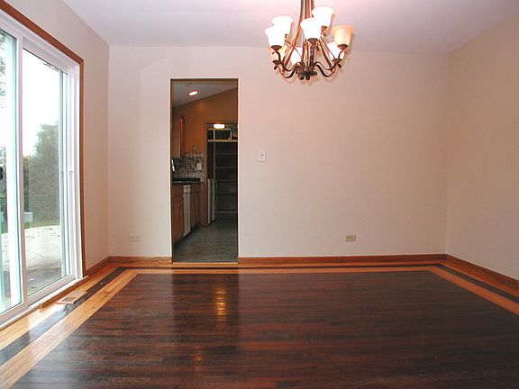 5th image of 1318 Colwyn Dr