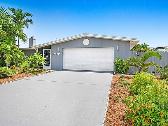 2nd image of 104 Carissa Dr