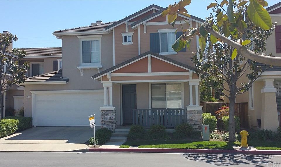 1st image of 2130 W Cherrywood Ln