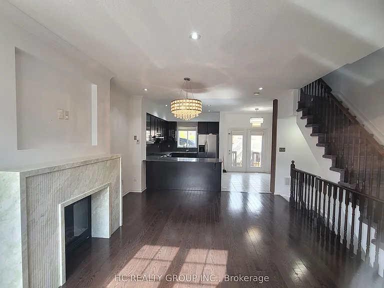 227 Dairy Dr — Photo 6