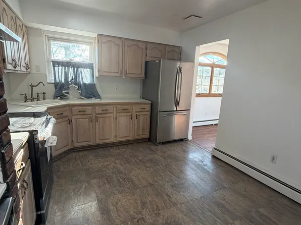 (undisclosed Address), Deer Park, NY 11729