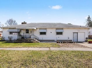 701 Rhodes St, Pinconning, MI