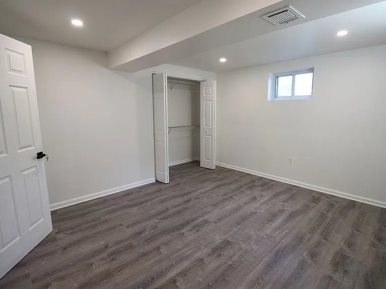 11703 Caplinger Rd #3 — Photo 2