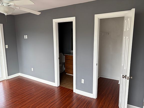 3rd image of 5007 Killam Ave #3