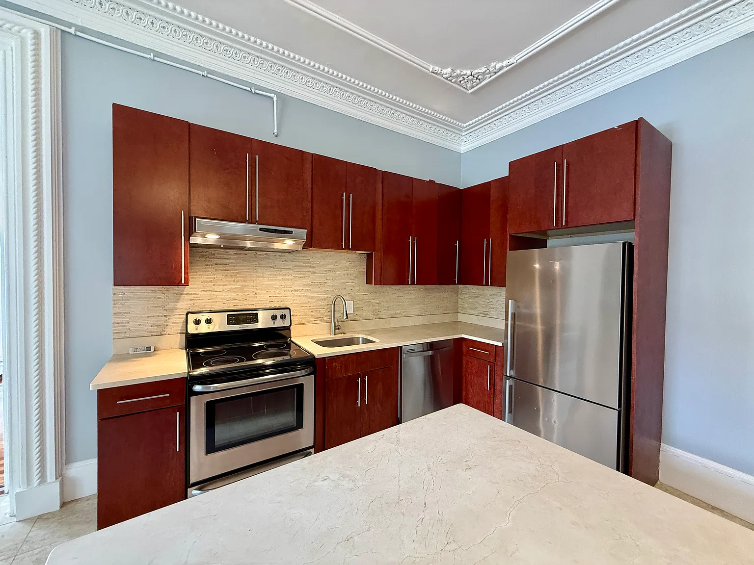 1 bed, 1200 sqft, $2,600 — Photo 2