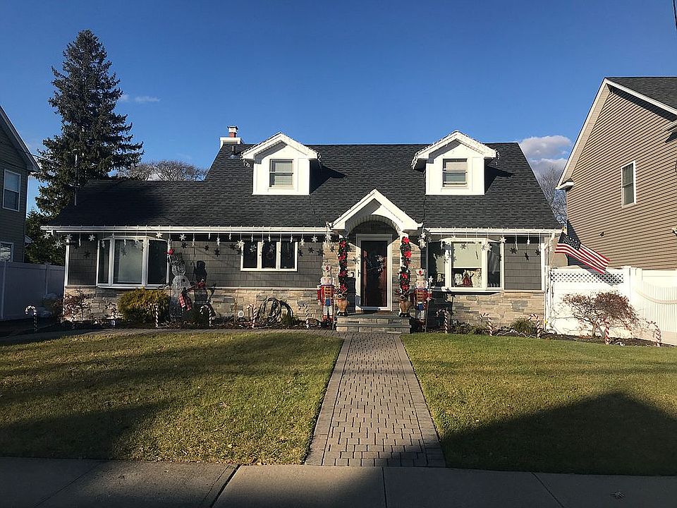 1st image of 75 Von Huenfeld St