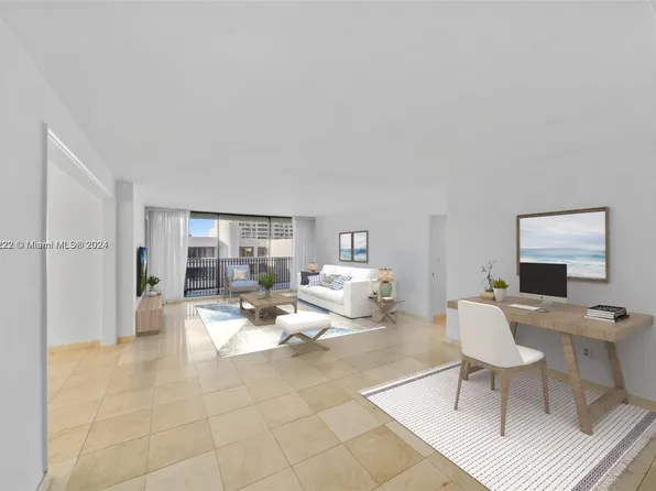 100 Ocean Lane Dr #Penthouse 2, Key Biscayne, FL 33149