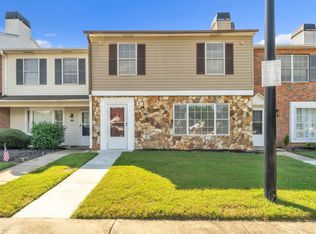 6 Birchview St, Taylors, SC 29687