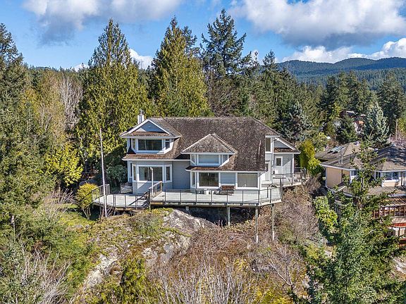 2nd image of 9219 Regal Rd