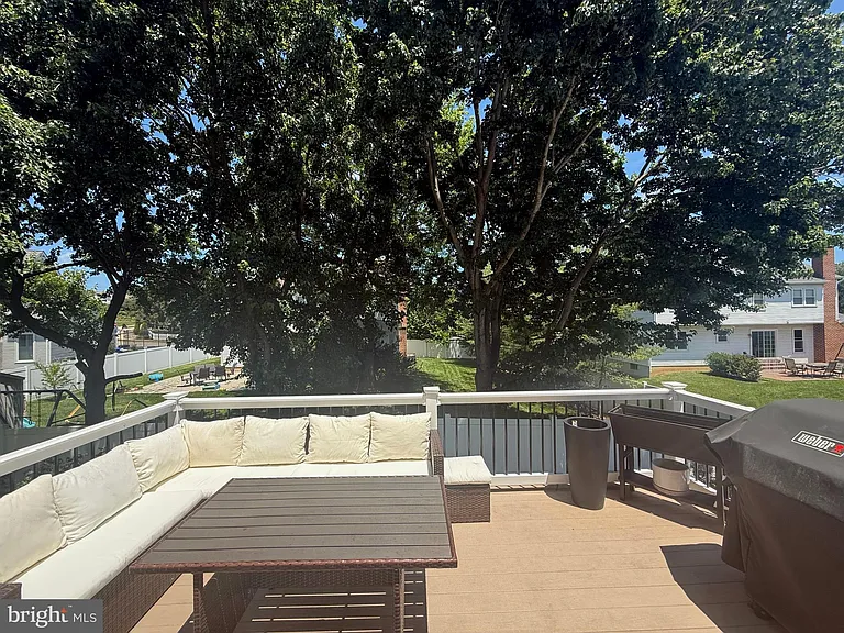 434 Pleasant Valley Dr — Photo 19