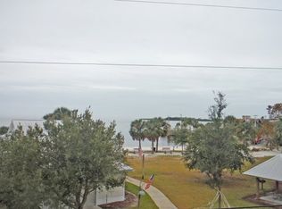 211 2nd St #323, Cedar Key, FL 32625