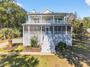 6718 Roberta Road SW, Ocean Isle Beach, NC 28469