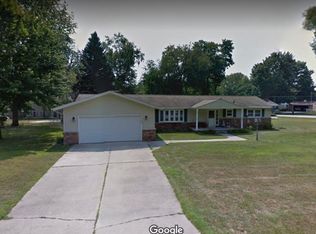 3165 Whittier Dr, Port Huron, MI 48060