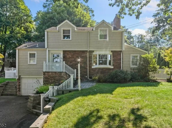 22 Abbey Ct, Ramsey Boro, NJ 07446