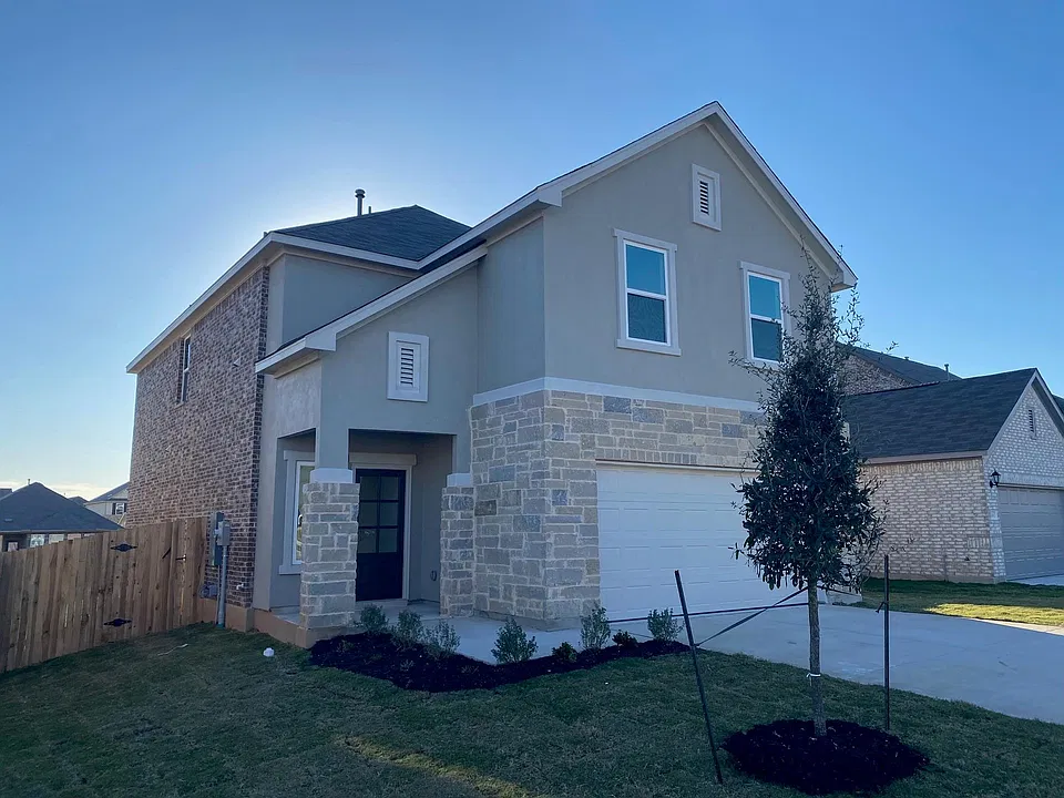 270 Pepperbark Loop