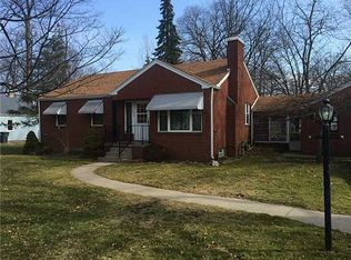 5932 Donnelly Rd, Toledo, OH 43623