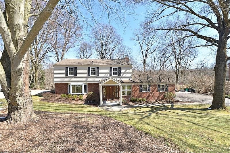 1st image of 123 Woodshire Dr