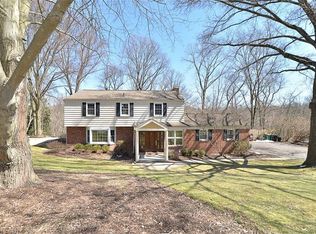 123 Woodshire Dr, Pittsburgh, PA