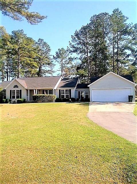 1st image of 168 Green Lake Cir