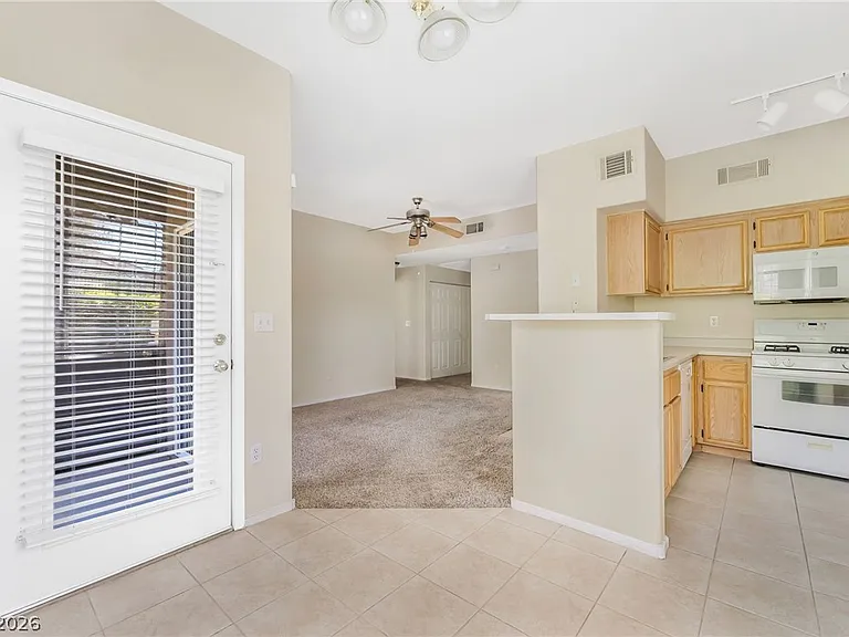 9050 W Warm Springs Rd #1159 — Photo 7