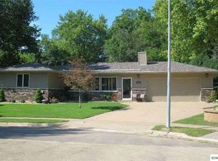 2196 Concord Ct, Dubuque, IA