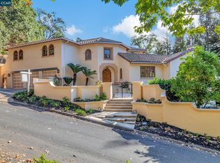 74 Yarrow Valley Ln, Orinda, CA 94563