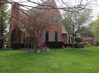 1513 Brook Mill Ct, Carmel, IN 46032