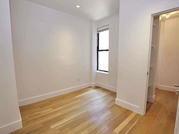 5th image of 216 W 22nd St #4E