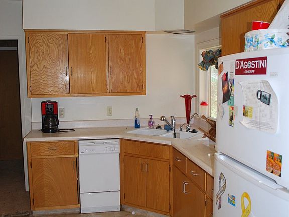 5th image of 6594 Lindberg Ave