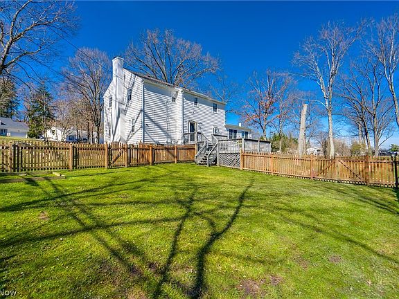 4th image of 568 Hampshire Rd