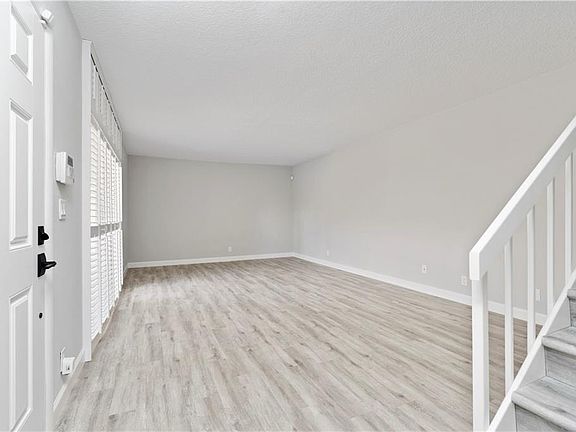 2nd image of 5984 SE Riverboat Dr