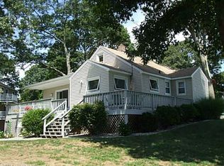 44 Manwaring Rd, Niantic, CT 06357