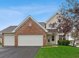 4192 Fallen Oak Dr, Belvidere, IL 61008