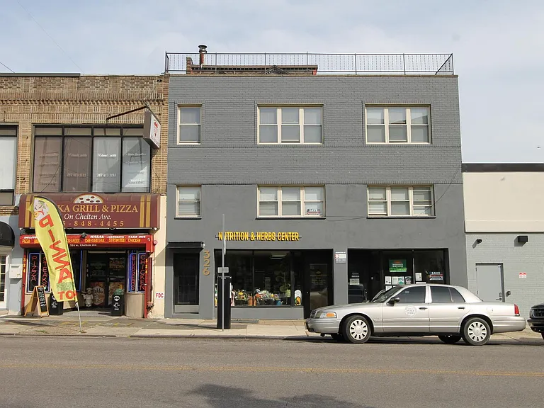 326 W Chelten Ave — Photo 3