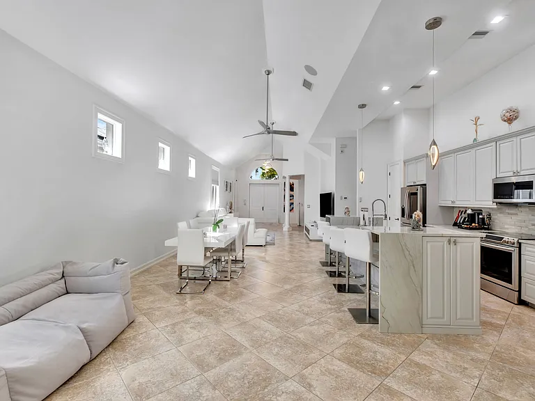 3005 Coco Ave — Photo 14