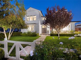 284 Walnut St, Costa Mesa, CA 92627