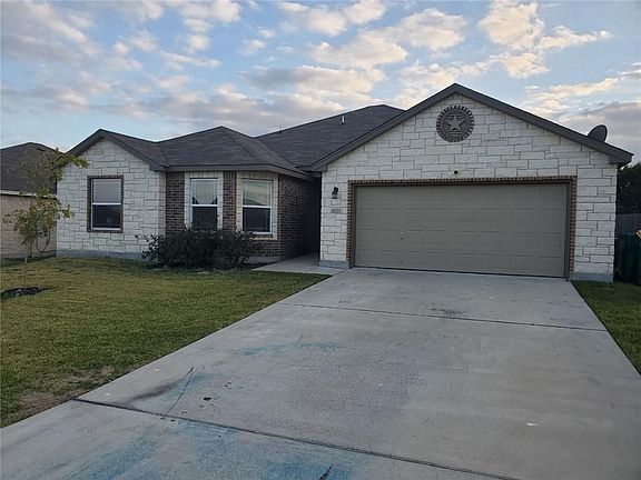 2nd image of 1023 Liberty Park Dr